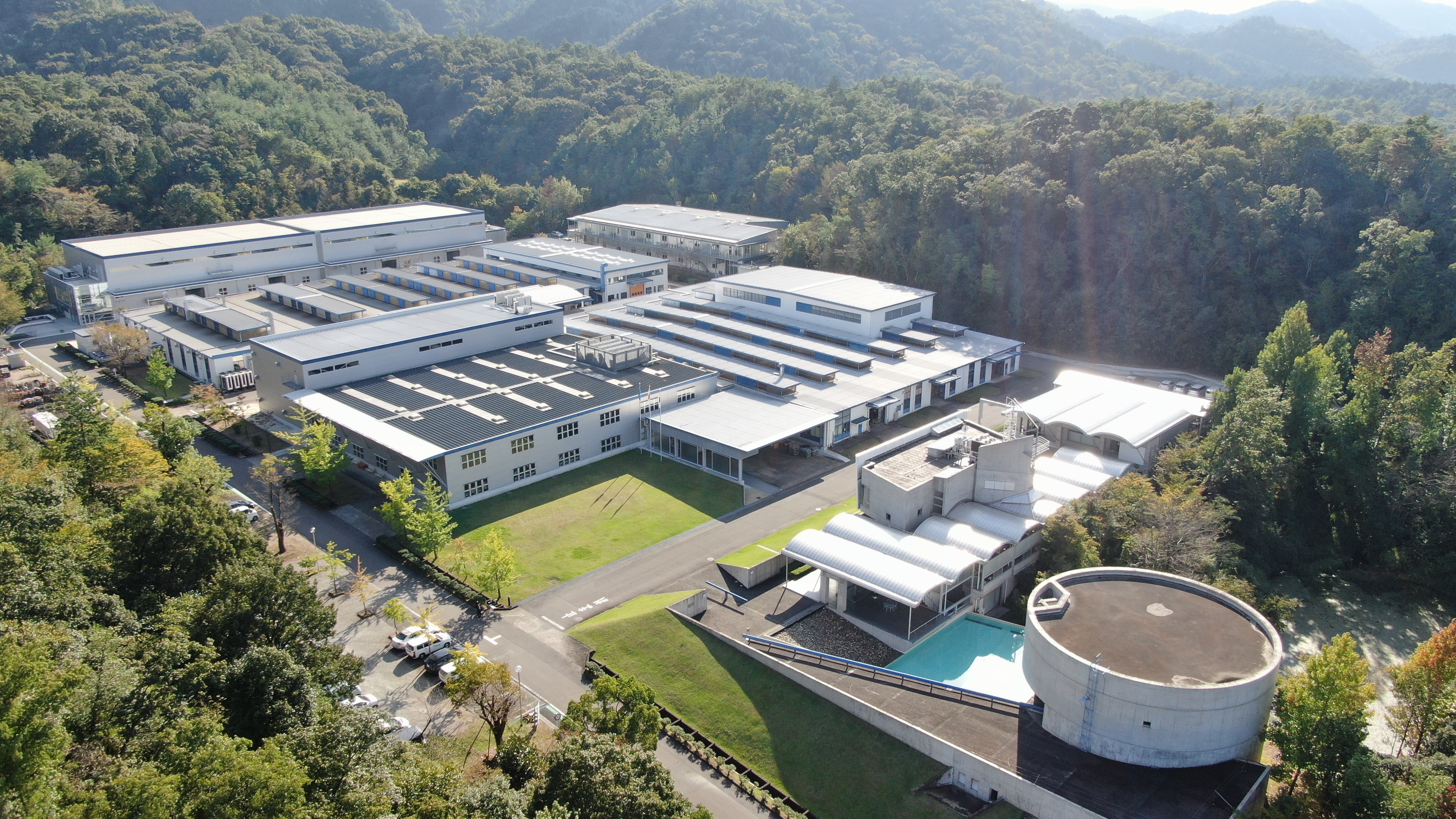 鍋屋バイテック株式会社